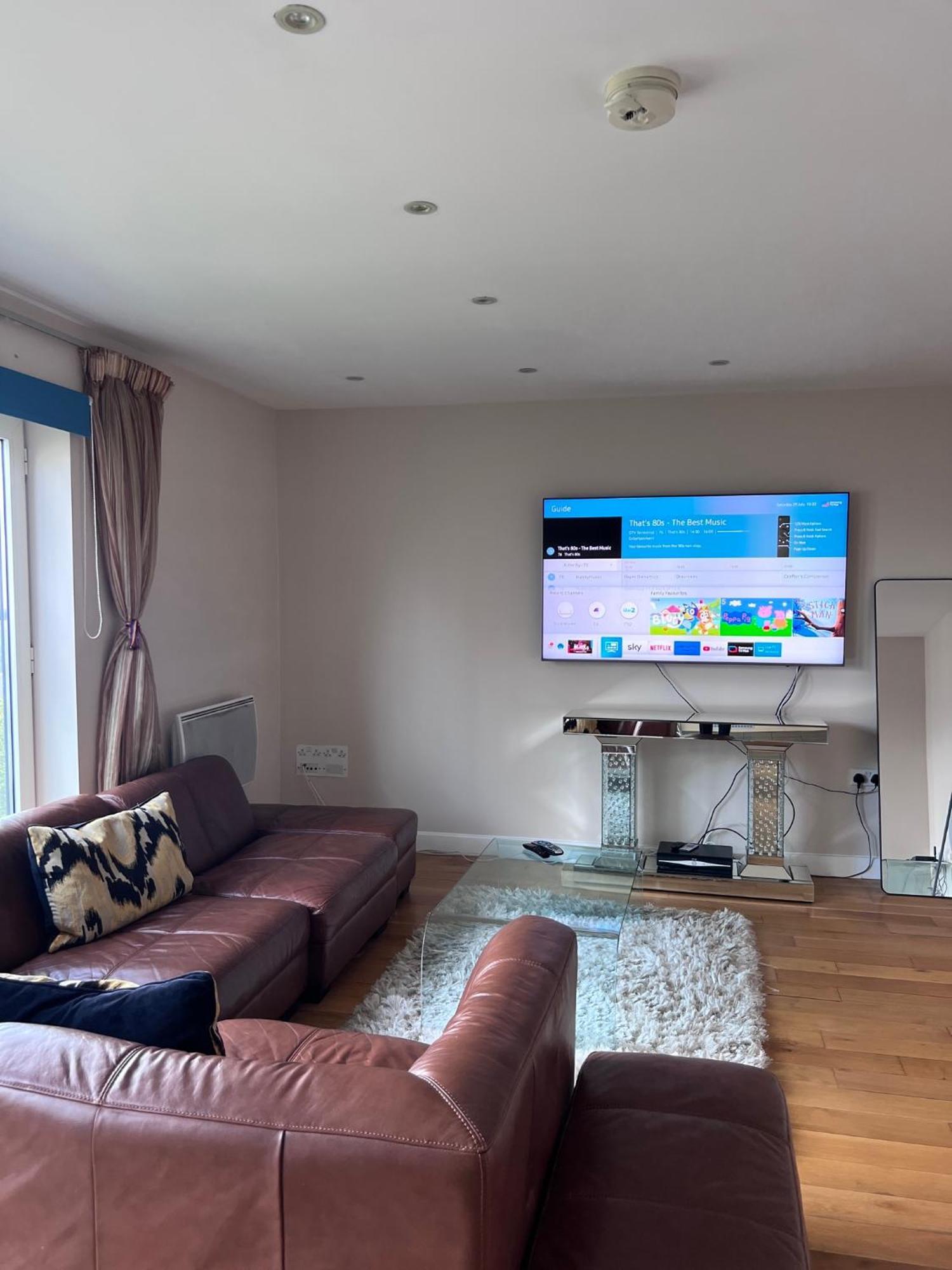 Great City Centre Getaway Apartment 2 Bed Near The Beach And Shopping Area Swansea Dış mekan fotoğraf