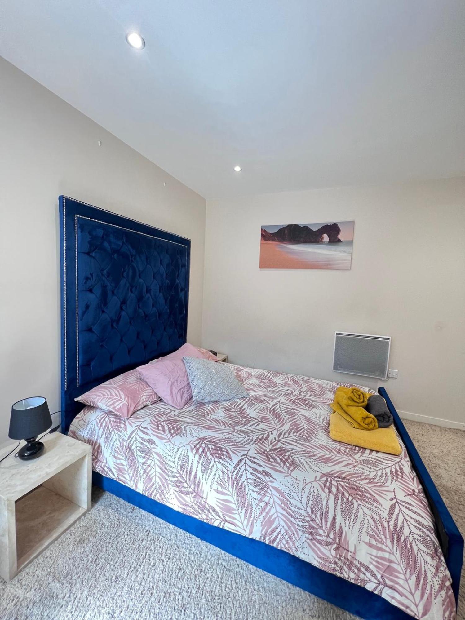 Great City Centre Getaway Apartment 2 Bed Near The Beach And Shopping Area Swansea Dış mekan fotoğraf